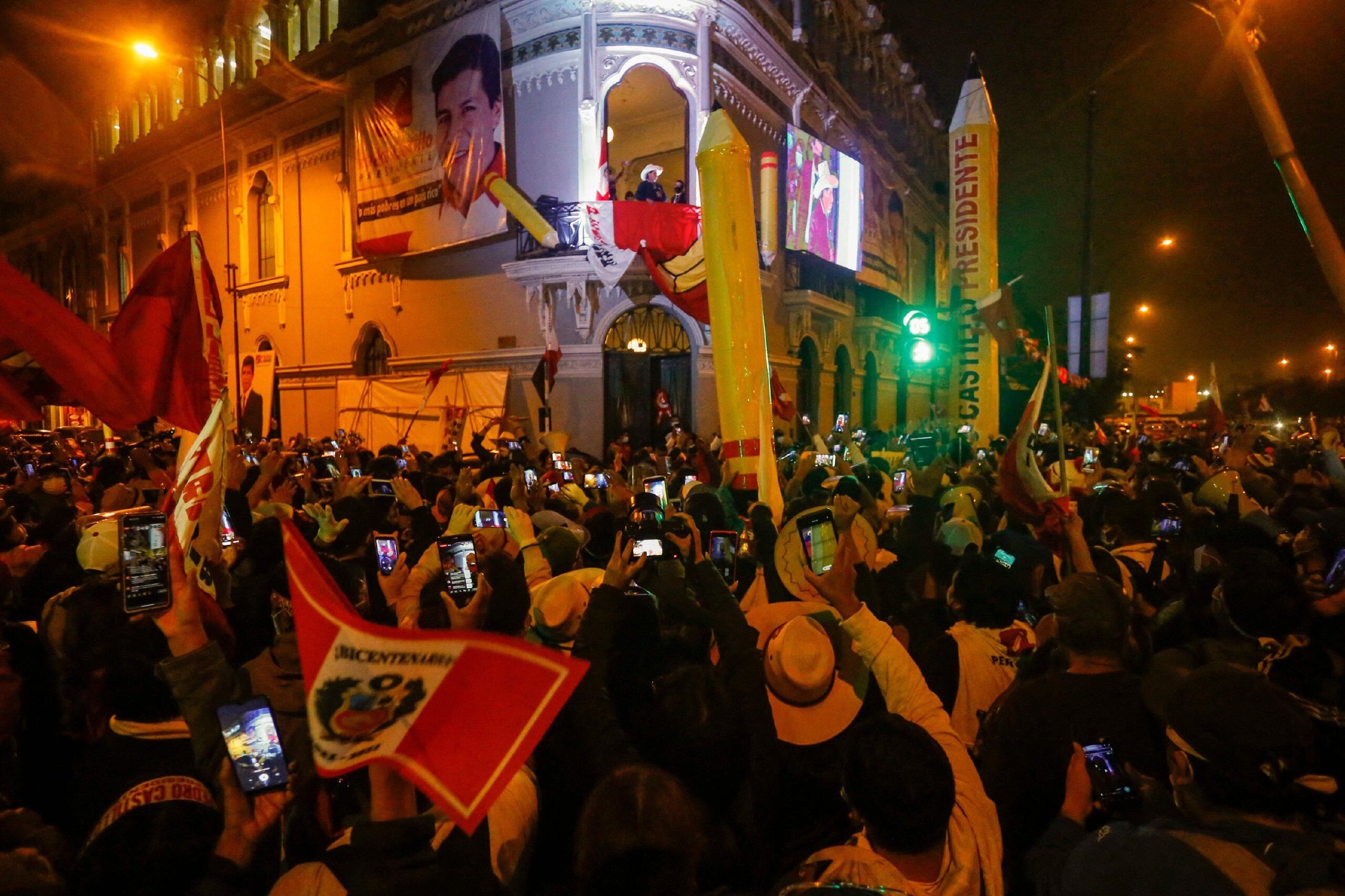 Political crisis in Latin America: new protests and a change in government